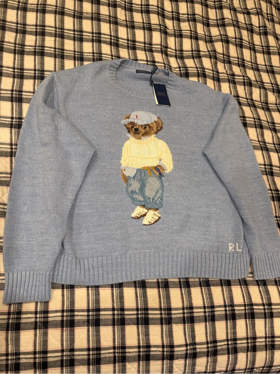 Polo Ralph Lauren Sweaters - NWT women’s Polo Ralph Lauren Crewneck Sweater with Bear Motif